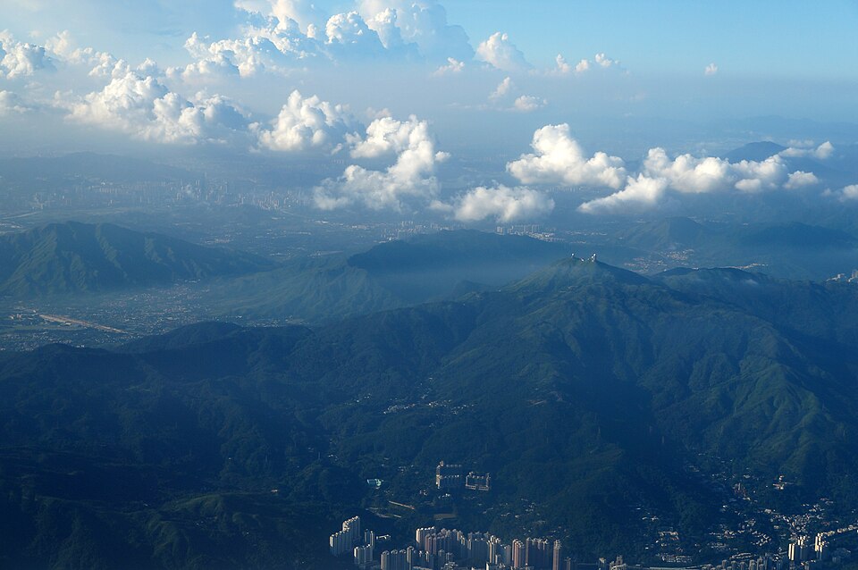 Tai Mo Shan · 大帽山